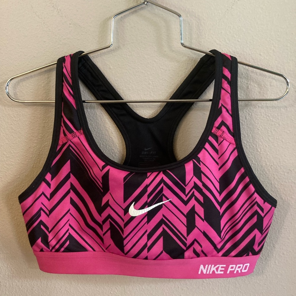 Nike sports bra S